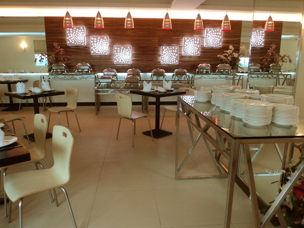 My Inn Hotel Lahad Datu, Sabah Bagian luar foto