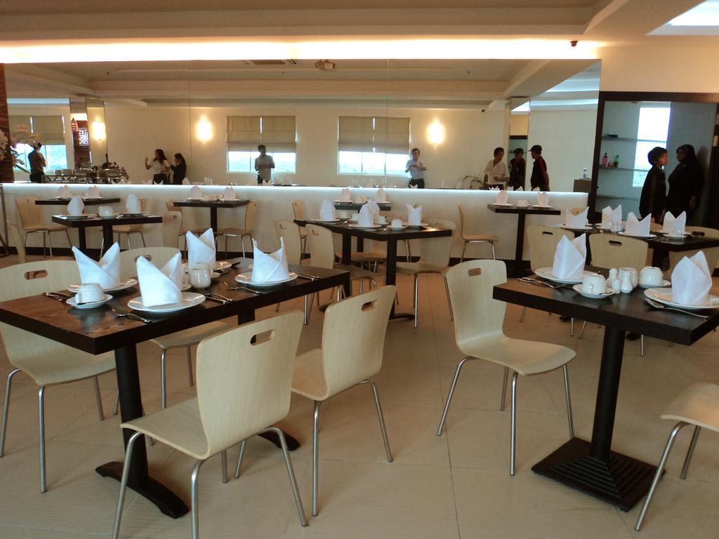 My Inn Hotel Lahad Datu, Sabah Bagian luar foto