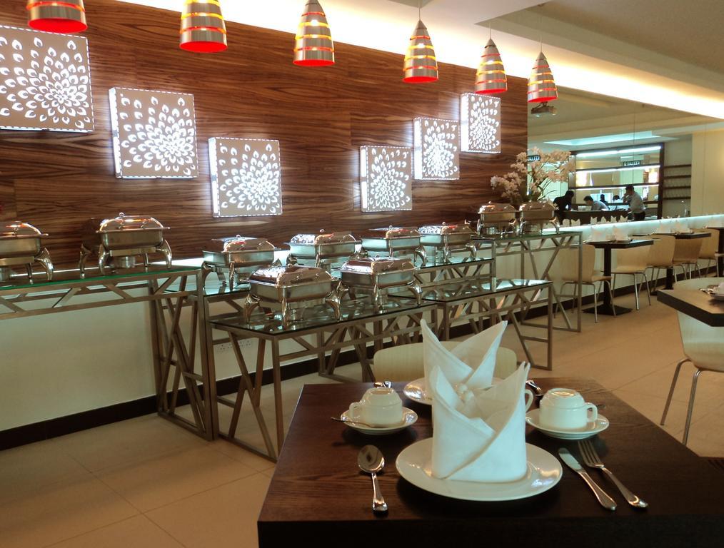 My Inn Hotel Lahad Datu, Sabah Bagian luar foto